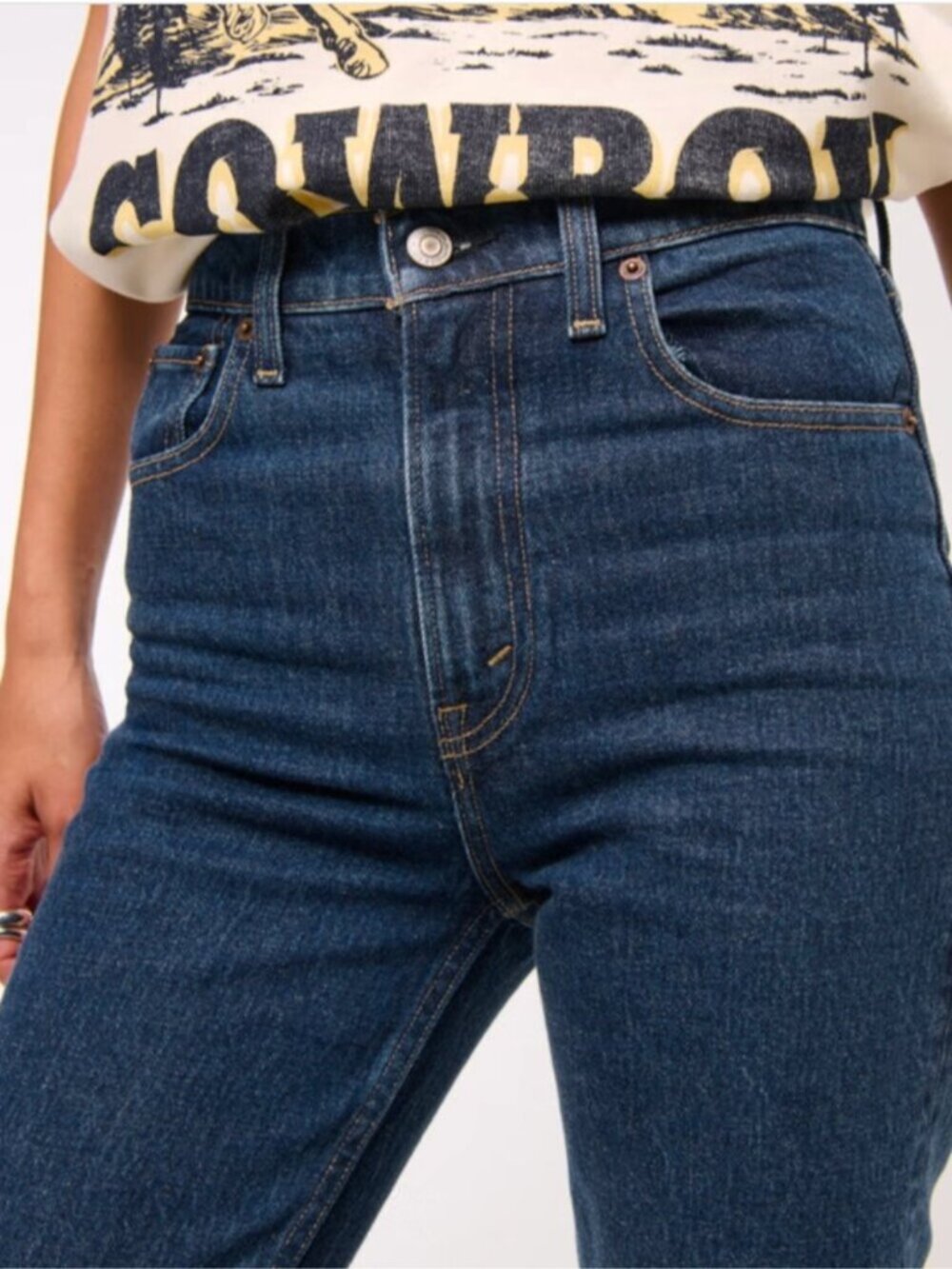 NWT Abercrombie 90s Ultra High Slim Straight Jeans - Picture 3 of 11